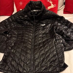 The North Face Women's Black Puffer Jacket